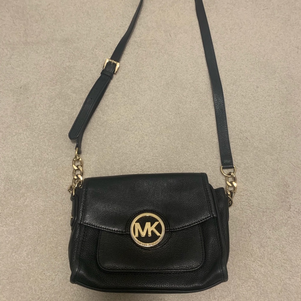 Michael kors purse great condition
